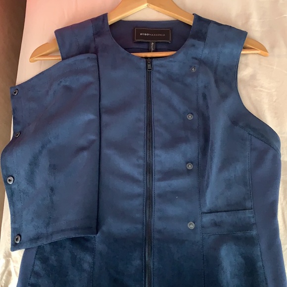 BCBG ZIP VEST - Picture 3 of 3